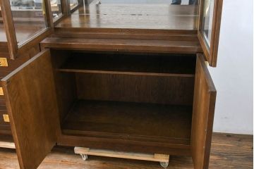 中古　希少な廃番品!!　カリモク家具(karimoku)　domani(ドマーニ)　分解可能なユニット式特大キャビネット(飾り棚、ガラスキャビネット、ガラスケース、ショーケース、コレクションケース、キュリオケース、店舗什器)(R-083359)
