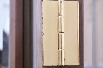 中古　希少な廃番品!!　カリモク家具(karimoku)　domani(ドマーニ)　分解可能なユニット式特大キャビネット(飾り棚、ガラスキャビネット、ガラスケース、ショーケース、コレクションケース、キュリオケース、店舗什器)(R-083359)