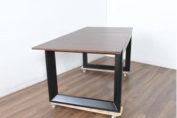 中古　ARMONIA(アルモニア)　ウォールナット天板の上質な風合いと直線的で洗練されたモダンデザインが魅力のエクステンションテーブル(エクステンションダイニングテーブル、伸長式テーブル、拡張式テーブル、食卓、4人掛け、6人掛け、4人用、6人用)(R-083363)