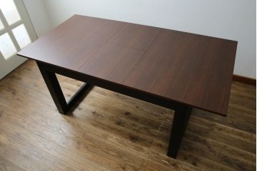 中古　ARMONIA(アルモニア)　ウォールナット天板の上質な風合いと直線的で洗練されたモダンデザインが魅力のエクステンションテーブル(エクステンションダイニングテーブル、伸長式テーブル、拡張式テーブル、食卓、4人掛け、6人掛け、4人用、6人用)(R-083363)