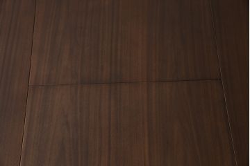 中古　ARMONIA(アルモニア)　ウォールナット天板の上質な風合いと直線的で洗練されたモダンデザインが魅力のエクステンションテーブル(エクステンションダイニングテーブル、伸長式テーブル、拡張式テーブル、食卓、4人掛け、6人掛け、4人用、6人用)(R-083363)