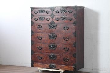 中古　岩谷堂箪笥　動きのある杢目と存在感のある金具が魅力的な衣装箪笥(収納タンス、和箪笥、整理箪笥、引き出し)(R-083365)