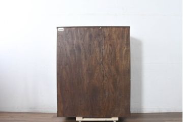 中古　岩谷堂箪笥　動きのある杢目と存在感のある金具が魅力的な衣装箪笥(収納タンス、和箪笥、整理箪笥、引き出し)(R-083365)