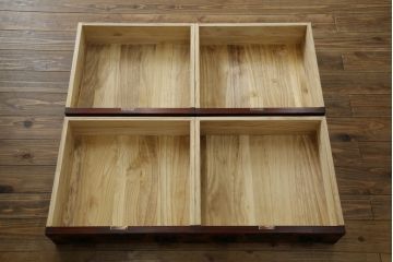 中古　岩谷堂箪笥　動きのある杢目と存在感のある金具が魅力的な衣装箪笥(収納タンス、和箪笥、整理箪笥、引き出し)(R-083365)