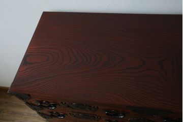 中古　岩谷堂箪笥　動きのある杢目と存在感のある金具が魅力的な衣装箪笥(収納タンス、和箪笥、整理箪笥、引き出し)(R-083365)