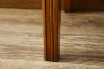 中古　横浜ダニエル(daniel)　優雅な佇まいのチェア1脚　(R-083366)