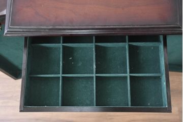 アメリカビンテージ　The Bombay Company(ボンベイ社)　インテリア性の高いフォルムの縦型ジュエリーケース(コレクションケース、ジュエリーケース、サイドキャビネット、収納棚、ヴィンテージ)(R-083367)