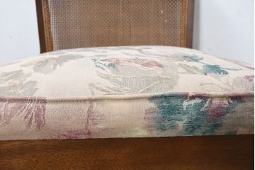 中古　maruni(マルニ木工)　品のある佇まいが魅力的なチェア1脚(ダイニングチェア、椅子、イス、アームレスチェア)(R-083368)