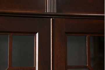 アメリカビンテージ　老舗工房　Jasper Cabinet(ジャスパーキャビネット)社　クラッシックデザインの小振りなビューローブックケース(ライディングビューロー、ライティングデスク、机、ワークデスク、本箱、本棚、飾り棚、収納棚、戸棚、引き出し、在宅用、在宅ワーク用、簿記机、ヴィンテージ)(R-083374)