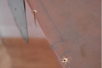 和製アンティーク　美品!!　前面欅(ケヤキ)材　漆塗り　重厚な手打ち金具と美しい杢目が魅力的な作りの良いローボード(テレビ台、テレビボード、和タンス、収納たんす、戸棚、収納棚)(R-083380)