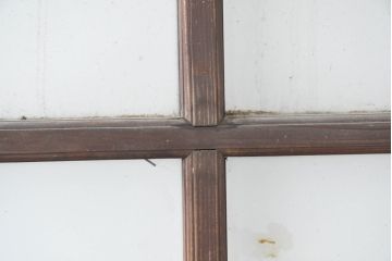 アンティーク建具　時を刻んだ風合いが魅力のガラス戸1枚(引き戸)(R-083385)