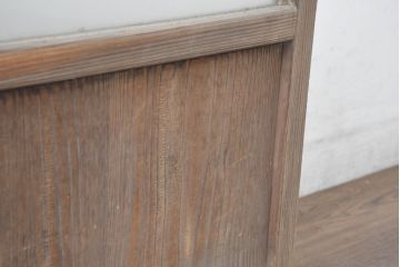 アンティーク建具　時を刻んだ風合いが魅力のガラス戸1枚(引き戸)(R-083385)