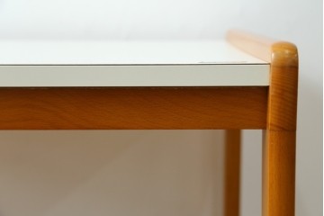 和製ヴィンテージ　オールドカリモク(karimoku)　温もり感じるレトロモダンなセンターテーブル　(R-083386)