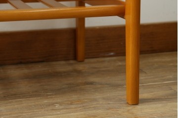 和製ヴィンテージ　オールドカリモク(karimoku)　温もり感じるレトロモダンなセンターテーブル　(R-083386)