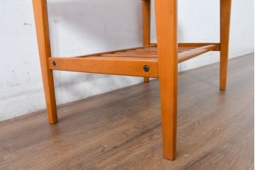 和製ビンテージ　オールドカリモク(karimoku)　温もり感じるレトロモダンなセンターテーブル(ローテーブル、サイドテーブル、リビングテーブル、ヴィンテージ)(R-083386)