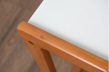 和製ビンテージ　オールドカリモク(karimoku)　温もり感じるレトロモダンなセンターテーブル(ローテーブル、サイドテーブル、リビングテーブル、ヴィンテージ)(R-083386)