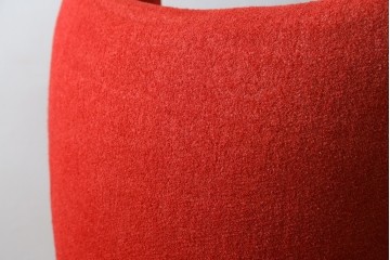 ビンテージ　リプロダクト品　アルネ・ヤコブセン　圧倒的な存在感!!インテリアのアクセントになるエッグチェア　(R-083392)