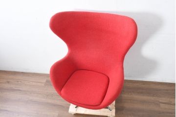 ビンテージ　リプロダクト品　アルネ・ヤコブセン　圧倒的な存在感!!インテリアのアクセントになるエッグチェア(Egg Chair、アームチェア、パーソナルチェア、椅子、イス、ヴィンテージ)(R-083392)