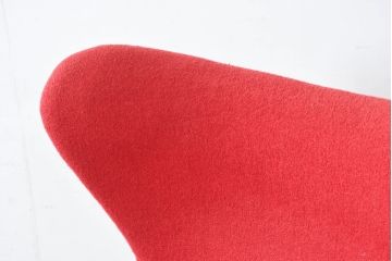 ビンテージ　リプロダクト品　アルネ・ヤコブセン　圧倒的な存在感!!インテリアのアクセントになるエッグチェア(Egg Chair、アームチェア、パーソナルチェア、椅子、イス、ヴィンテージ)(R-083392)