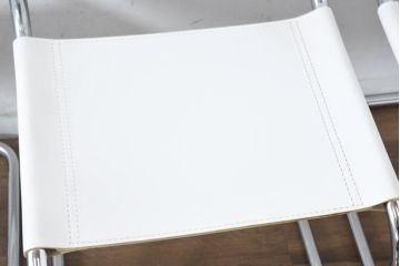 中古　美品　高級リプロダクト品　スティールライン(steelline)社製　マルト・スタムデザイン　S33　モダンで無駄のないフォルムが魅力のカンティレバーチェア4脚セット(本革チェア、ダイニングチェア、アームレスチェア、椅子、イス、バラ売り可能)(定価4脚で約42万円)(R-083393)