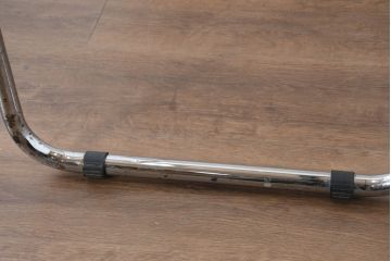 中古　美品　高級リプロダクト品　スティールライン(steelline)社製　マルト・スタムデザイン　S33　モダンで無駄のないフォルムが魅力のカンティレバーチェア4脚セット(本革チェア、ダイニングチェア、アームレスチェア、椅子、イス、バラ売り可能)(定価4脚で約42万円)(R-083393)