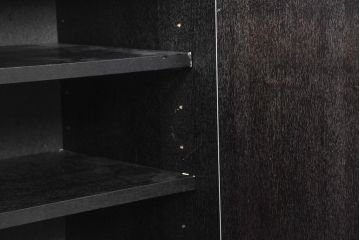 中古　美品!!　展示品　松永家具(MATSUNAGA )　人気シリーズ　ピアット(piatto)　スタイリッシュで洗練された雰囲気を演出するブラックカラーのローキャビネット(サイドボード、サイドキャビネット、収納棚、戸棚)(定価約17万円)(R-083395)