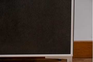 中古　美品!!　展示品　松永家具(MATSUNAGA )　人気シリーズ　ピアット(piatto)　スタイリッシュで洗練された雰囲気を演出するブラックカラーのローキャビネット(サイドボード、サイドキャビネット、収納棚、戸棚)(定価約17万円)(R-083395)