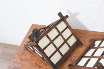 和製ビンテージ　希少デザイン　和風デザイン　三角　和の雰囲気を高める木製ペンダント照明2個セット(天井照明、シェード、吊り下げ照明、ペンダントライト、電笠、ヴィンテージ)(R-083402)