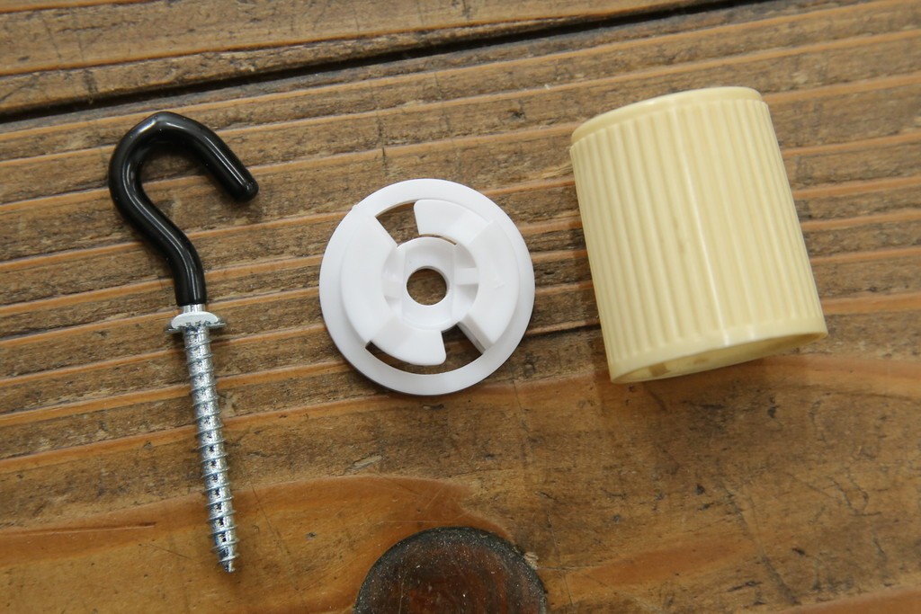 中古　美品　YAMAGIWA(ヤマギワ)　Louis Poulsen(ルイスポールセン)風　洗練されたフォルムが目を引くペンダントライト(天井照明、吊り下げ照明)(R-083404)