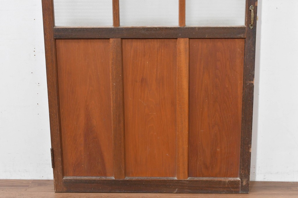 ヴィンテージ建具　昭和中期　デザインガラス入りのレトロなガラス扉1枚　(R-083405)