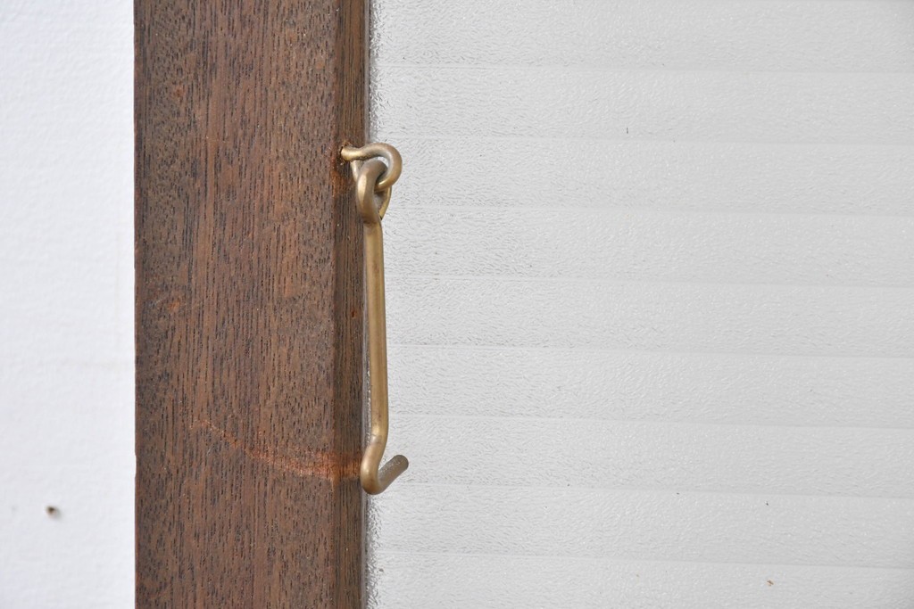 ヴィンテージ建具　昭和中期　デザインガラス入りのレトロなガラス扉1枚　(R-083405)