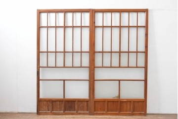 ヴィンテージ建具　昭和中期　和の雰囲気を引き立てるガラス戸2枚セット　(R-083406)