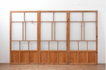 アンティーク建具　昭和初期　大正ロマンの雰囲気を高めるガラス戸3枚セット　(R-083407)