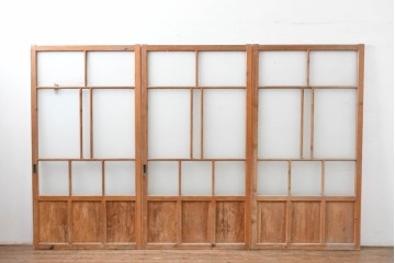 アンティーク建具　昭和初期　大正ロマンの雰囲気を高めるガラス戸3枚セット　(R-083407)