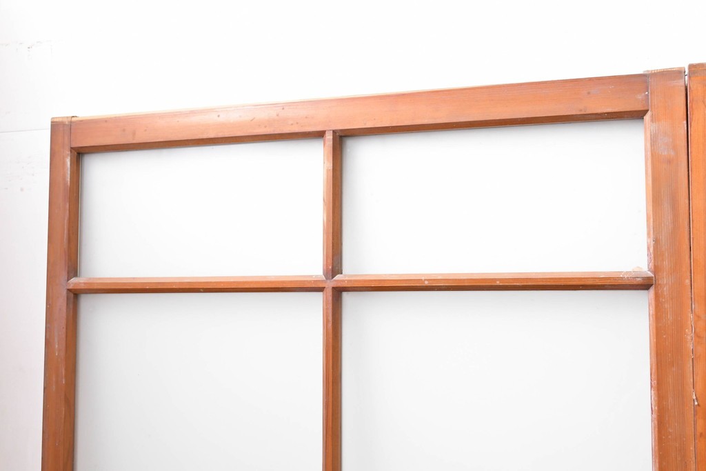 ヴィンテージ建具　昭和中期　素朴な格子デザインのガラス戸4枚セット　(R-083408)