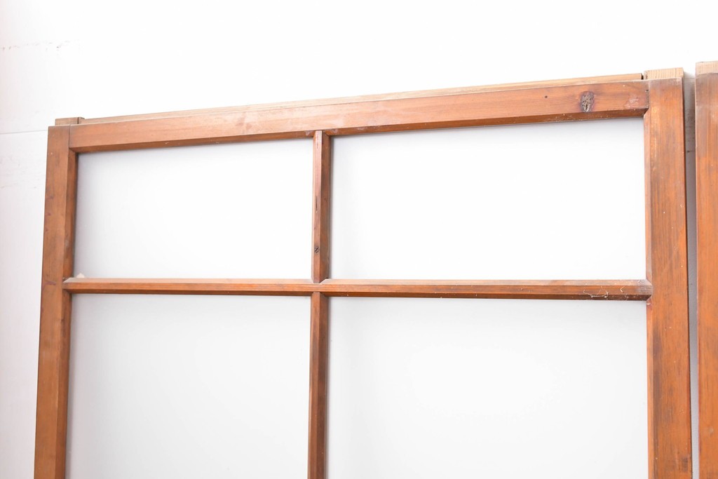 ヴィンテージ建具　昭和中期　素朴な格子デザインのガラス戸4枚セット　(R-083408)