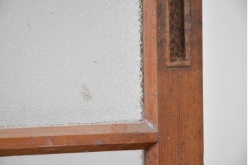 ヴィンテージ建具　昭和中期　素朴な格子デザインのガラス戸4枚セット　(R-083408)