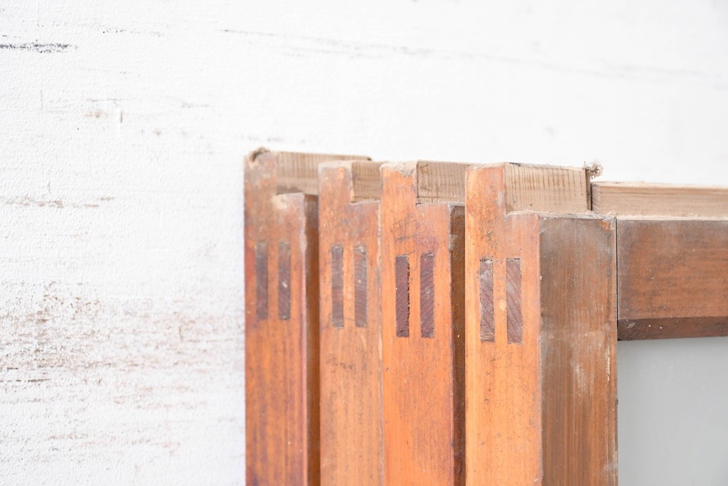 ヴィンテージ建具　昭和中期　素朴な格子デザインのガラス戸4枚セット　(R-083408)