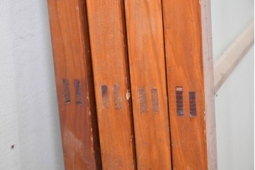 ヴィンテージ建具　昭和中期　ひし形を描く格子意匠のガラス戸4枚セット　(R-083409)