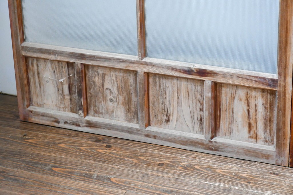 ヴィンテージ建具　昭和中期　ひし形を描く格子意匠のガラス戸4枚セット　(R-083409)