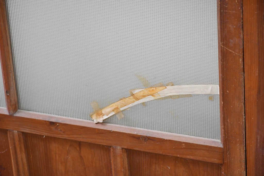 ヴィンテージ建具　昭和中期　ひし形を描く格子意匠のガラス戸4枚セット　(R-083409)