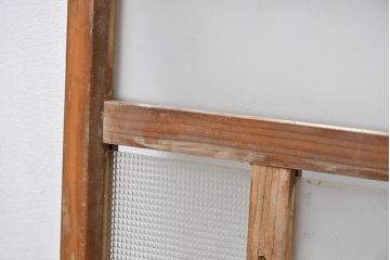 アンティーク建具　大正ロマン　おしゃれなカフェ風インテリアにぴったりなフィックス窓1枚(明かり取り、明り取り、FIX窓、ガラス窓、嵌め殺し)(R-083410)