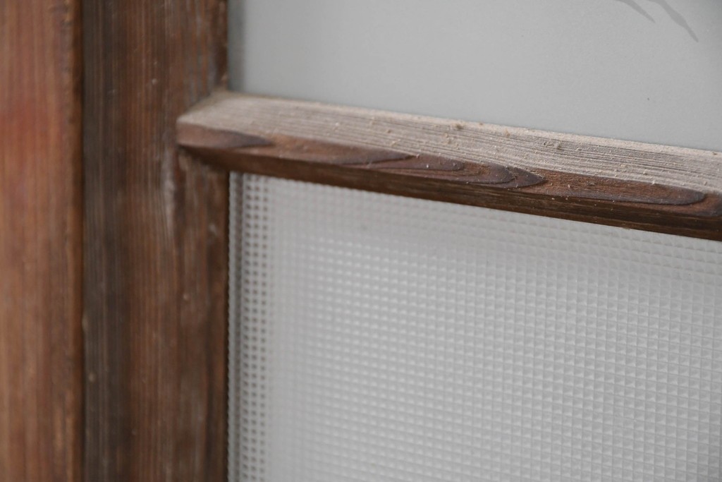 ヴィンテージ建具　昭和中期　ひし形を描く格子意匠のガラス戸4枚セット　(R-083411)