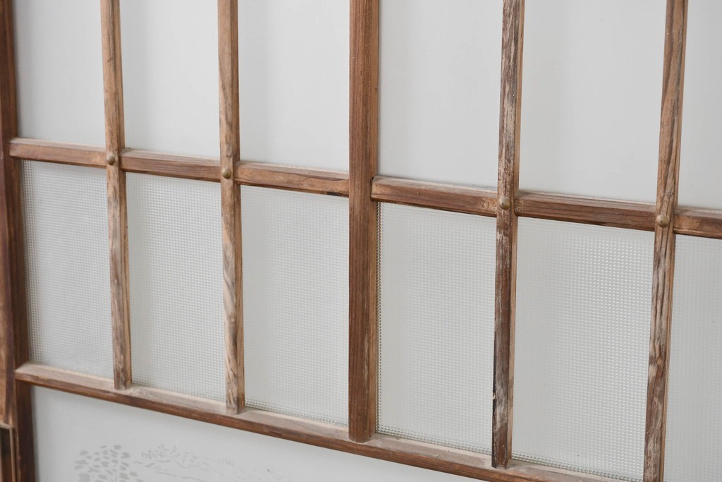 ヴィンテージ建具　昭和中期　ひし形を描く格子意匠のガラス戸4枚セット　(R-083411)