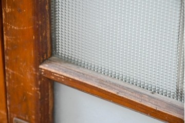 ヴィンテージ建具　昭和中期　ひし形を描く格子意匠のガラス戸4枚セット　(R-083411)