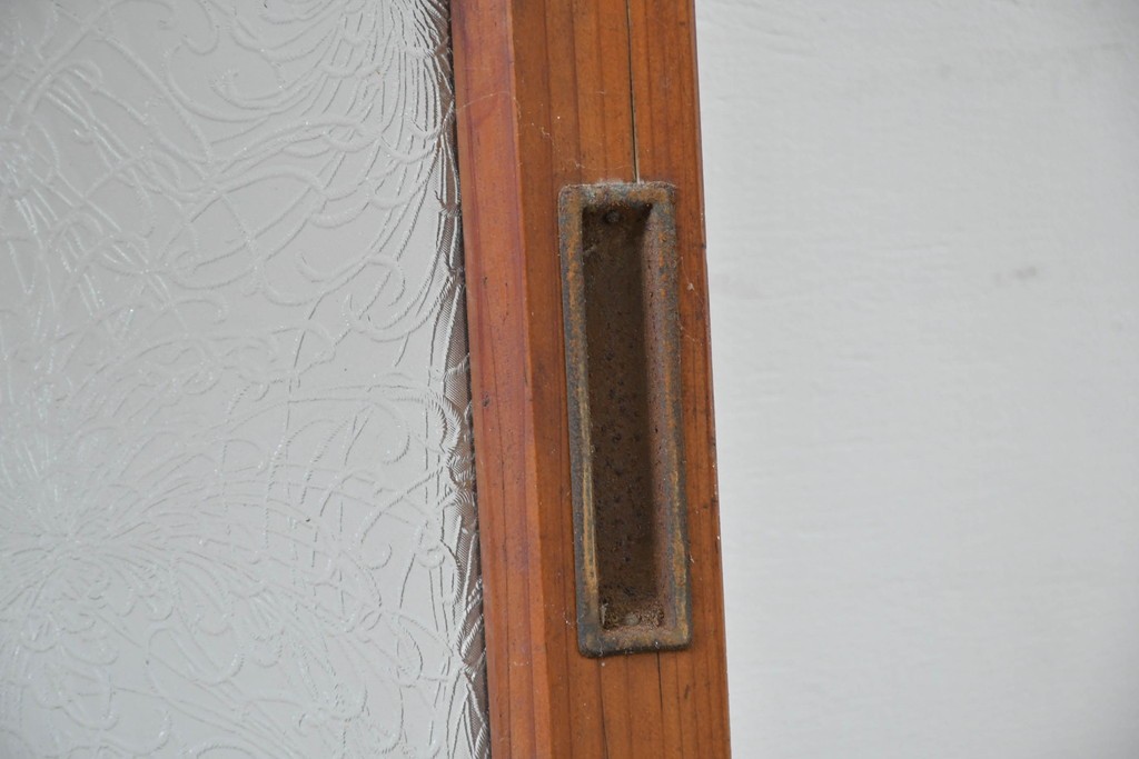 ヴィンテージ建具　昭和中期　和の雰囲気を引き立てるガラス戸2枚セット　(R-083412)