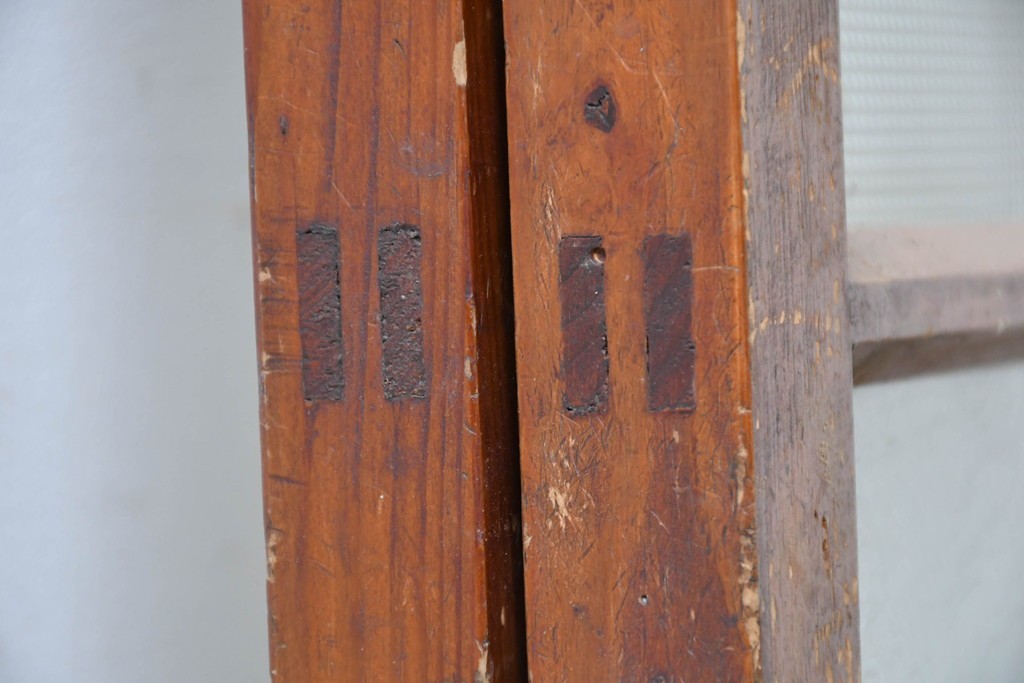 ヴィンテージ建具　昭和中期　和の雰囲気を引き立てるガラス戸2枚セット　(R-083412)