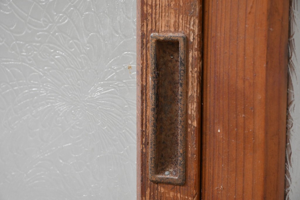 ヴィンテージ建具　昭和中期　和の雰囲気を引き立てるガラス戸2枚セット　(R-083412)