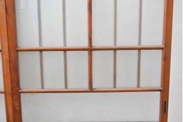 ヴィンテージ建具　昭和中期　和の雰囲気を引き立てるガラス戸2枚セット　(R-083412)