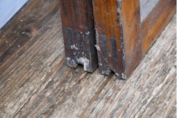 アンティーク建具　昭和初期　素朴な佇まいのガラス窓2枚セット　(R-083416)